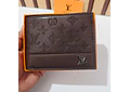 CARTERA IMITACIÓN LOUIS VUITTON DISEÑO TEXTURIZADO MOD# SUP-12161