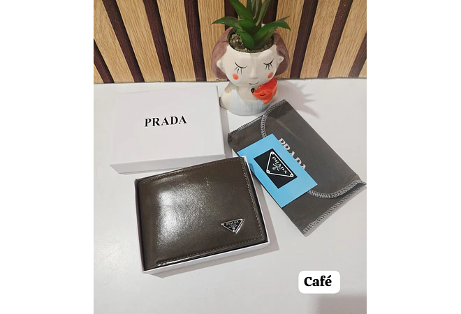 CARTERA IMITACIÓN PRADA PARA CABALLERO MOD# SUP-12157