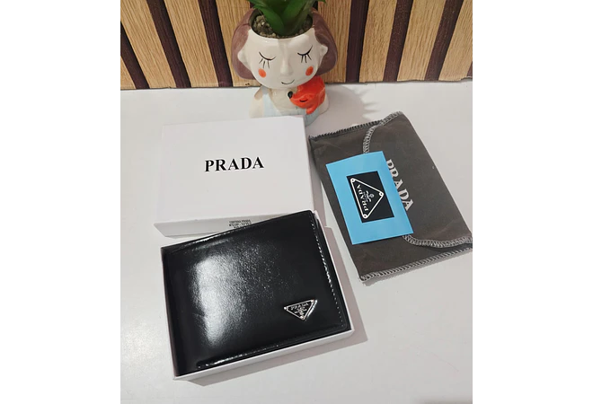 CARTERA IMITACIÓN PRADA PARA CABALLERO MOD# SUP-12157
