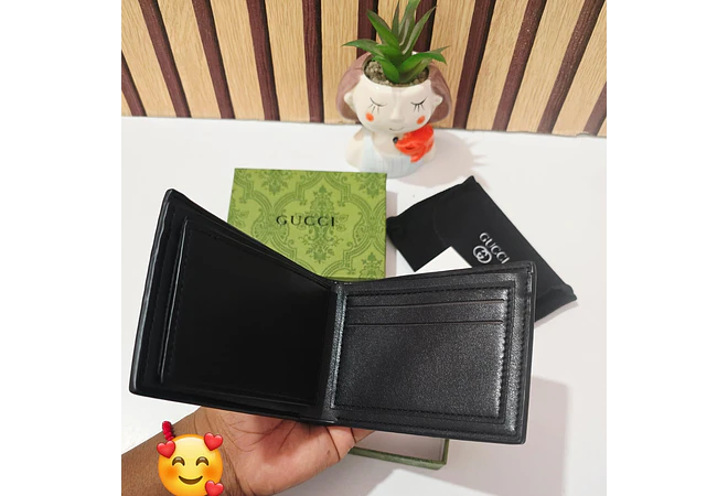 CARTERA PARA CABALLERO GUCCI & BURBERRY MOD# 12162