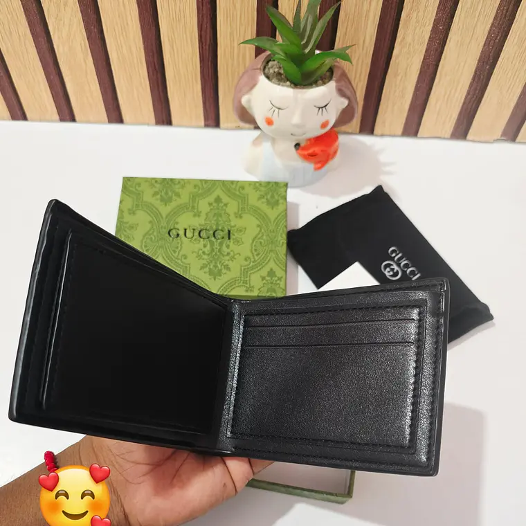 CARTERA PARA CABALLERO GUCCI & BURBERRY MOD# 12162 5