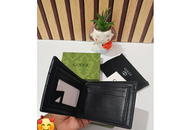 CARTERA PARA CABALLERO GUCCI & BURBERRY MOD# 12162
