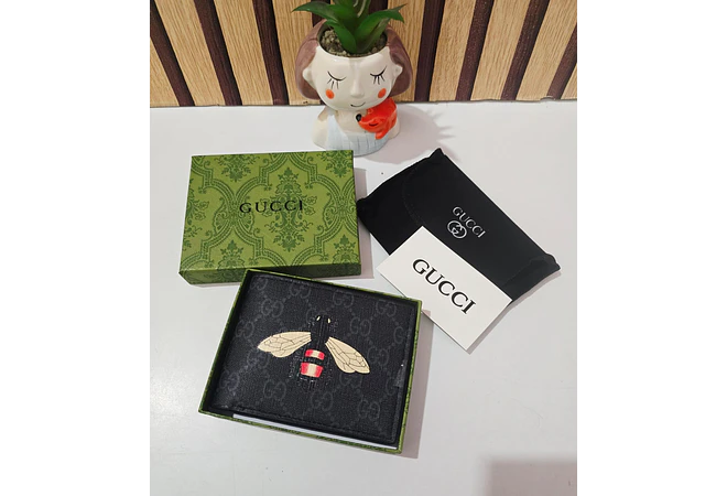 CARTERA PARA CABALLERO GUCCI & BURBERRY MOD# 12162