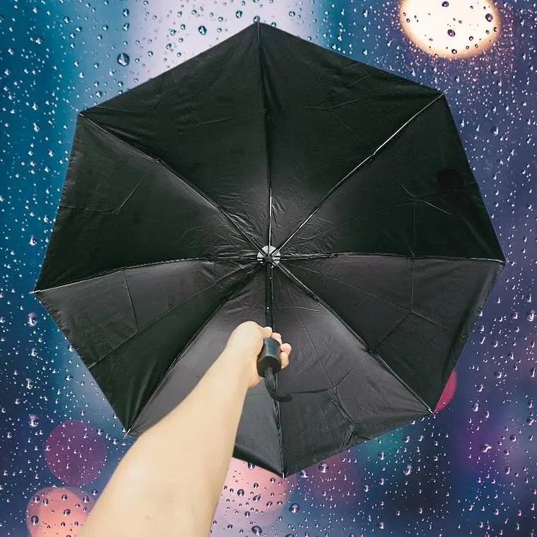 SOMBRILLA DE BOLSILLO DISEÑO FRESA O CEREZA MOD# 205🍓 🍒 4
