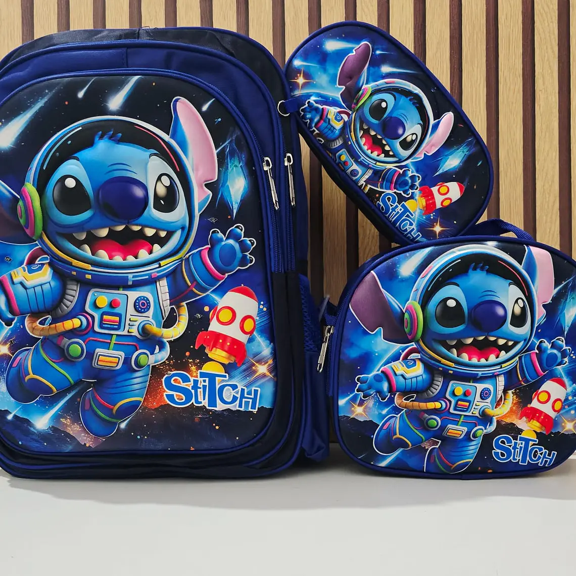 COMBO MOCHILA CON LUZ LED + LONCHERA TÉRMICA+ LAPICERA PARA PRIMARIA MOD# S16-2608🗃️🎒 3