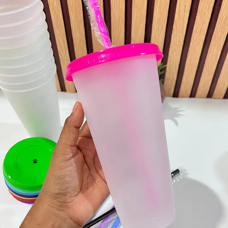 PAQ. DE 10 ó 20 PZ VASOS MÁGICOS MOD# YY-100A 6