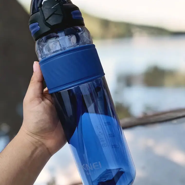 BOTELLA PARA AGUA 1L KEKNEI CON AGARRADERA MOD #KKN-253 5