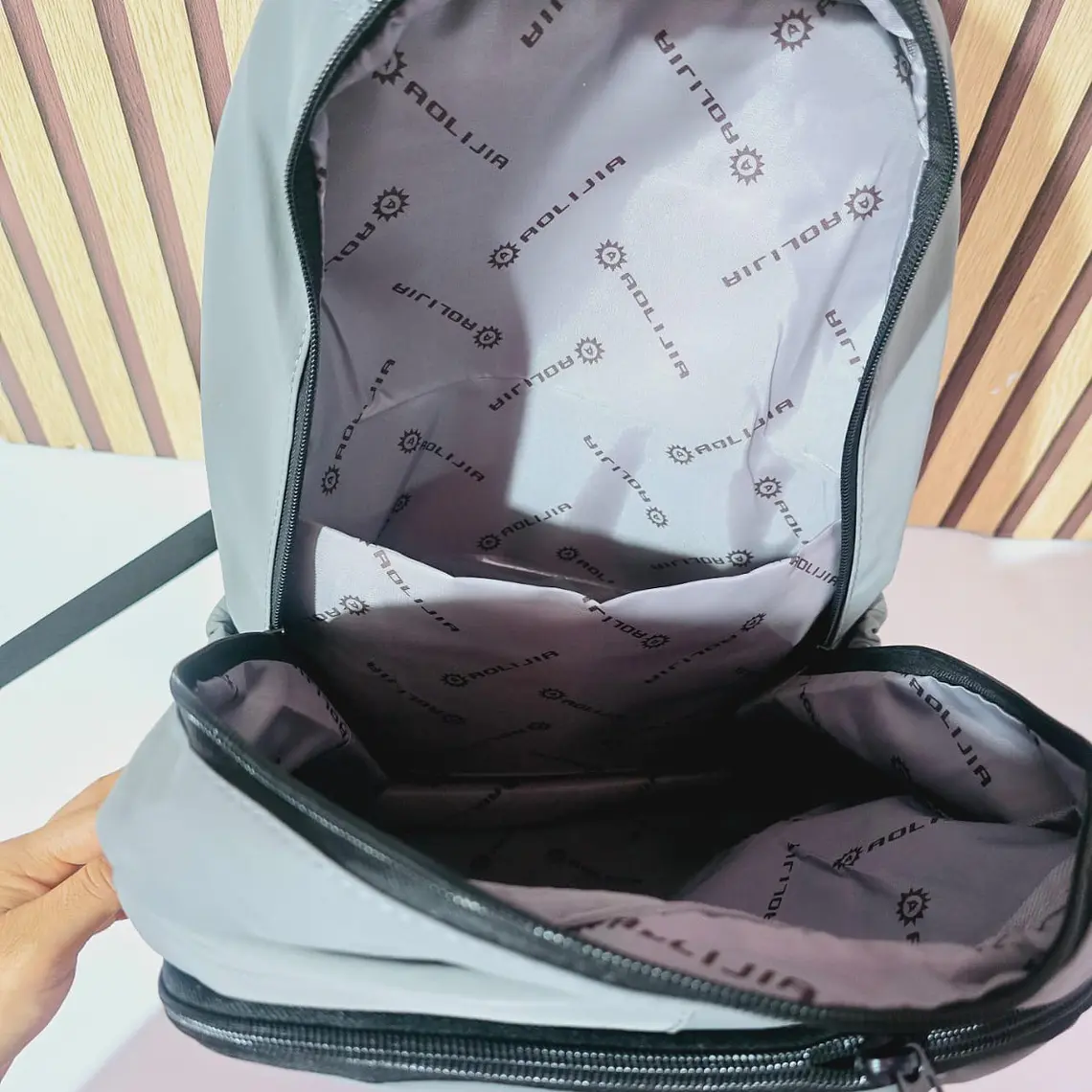 MOCHILA JUVENIL BULASKY 89 CON LLAVERO MOD# 6822 5