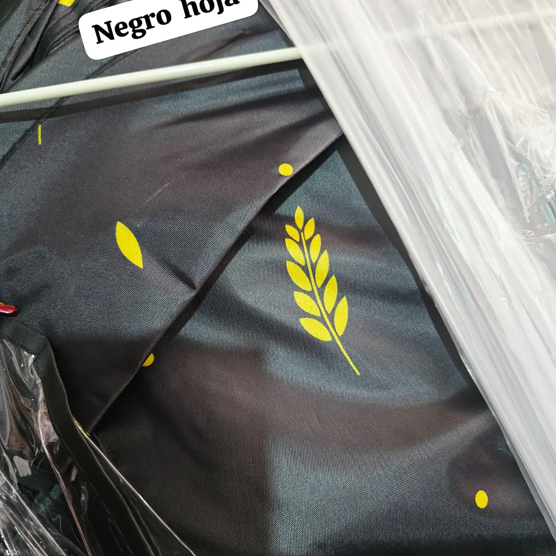 TOLDO PARA MOTO/PERSONAJES ESTAMPADO 2.68MTS X 91CM🏍️ 🛵 12