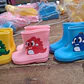 BOTAS PARA LA LLUVIA DISEÑO DINOS KAWAII MOD #103 - Miniatura 4