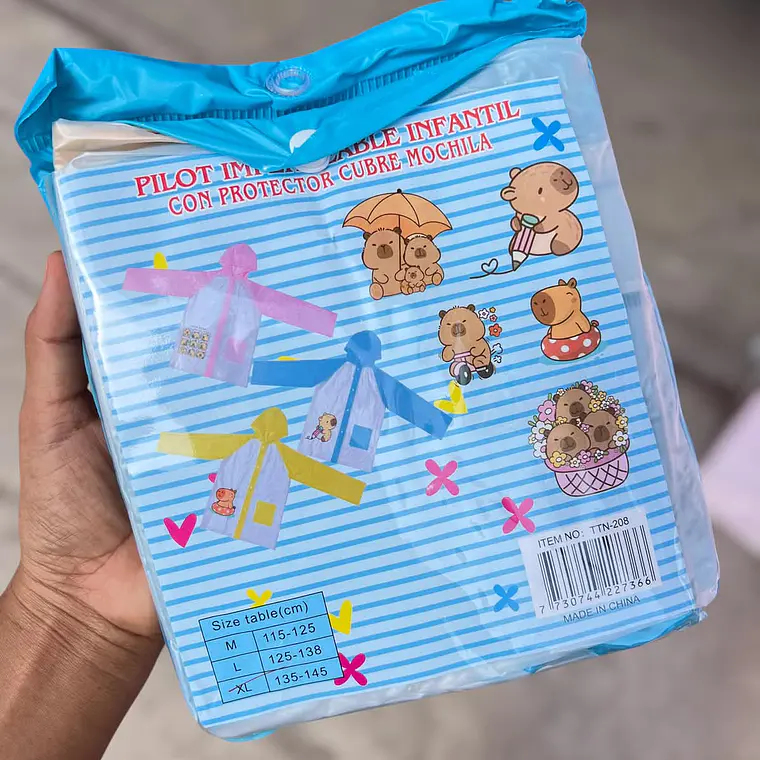 IMPERMEABLE INFANTIL DISEÑO CAPYBARA MOD #TTN-208 6
