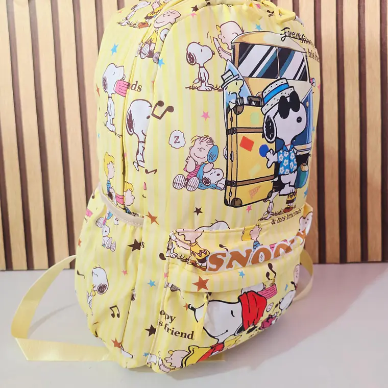 MOCHILA JUVENIL DISEÑO SNOOPY MOD# SN-12 8