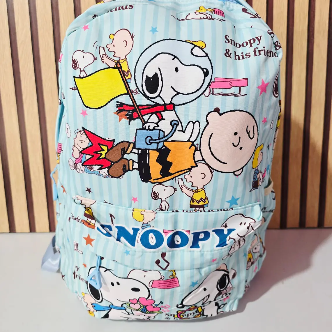 MOCHILA JUVENIL DISEÑO SNOOPY MOD# SN-12 11
