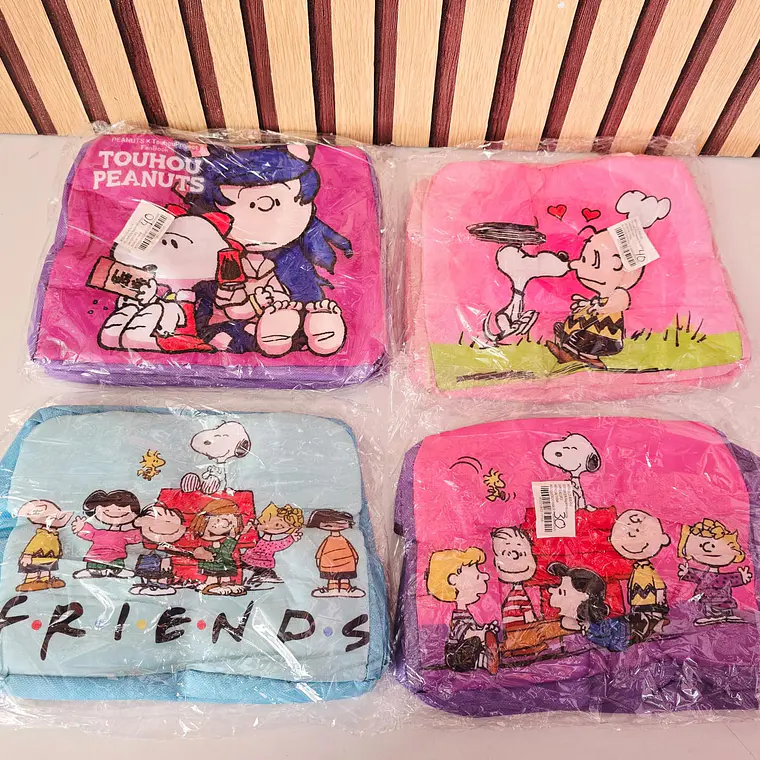 LONCHERITAS SNOOPY MOD #25-BDD-010 AL AZAR 8