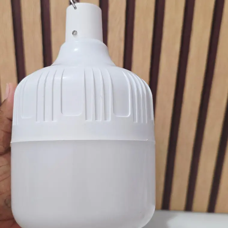 FOCO RECARGABLE GRANDE MOD# MLEM-07💡 4