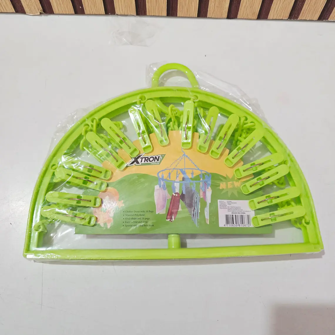 TENDEDERO CIRCULAR PARA ROPA CON PINZAS MOD# XT-81067 2