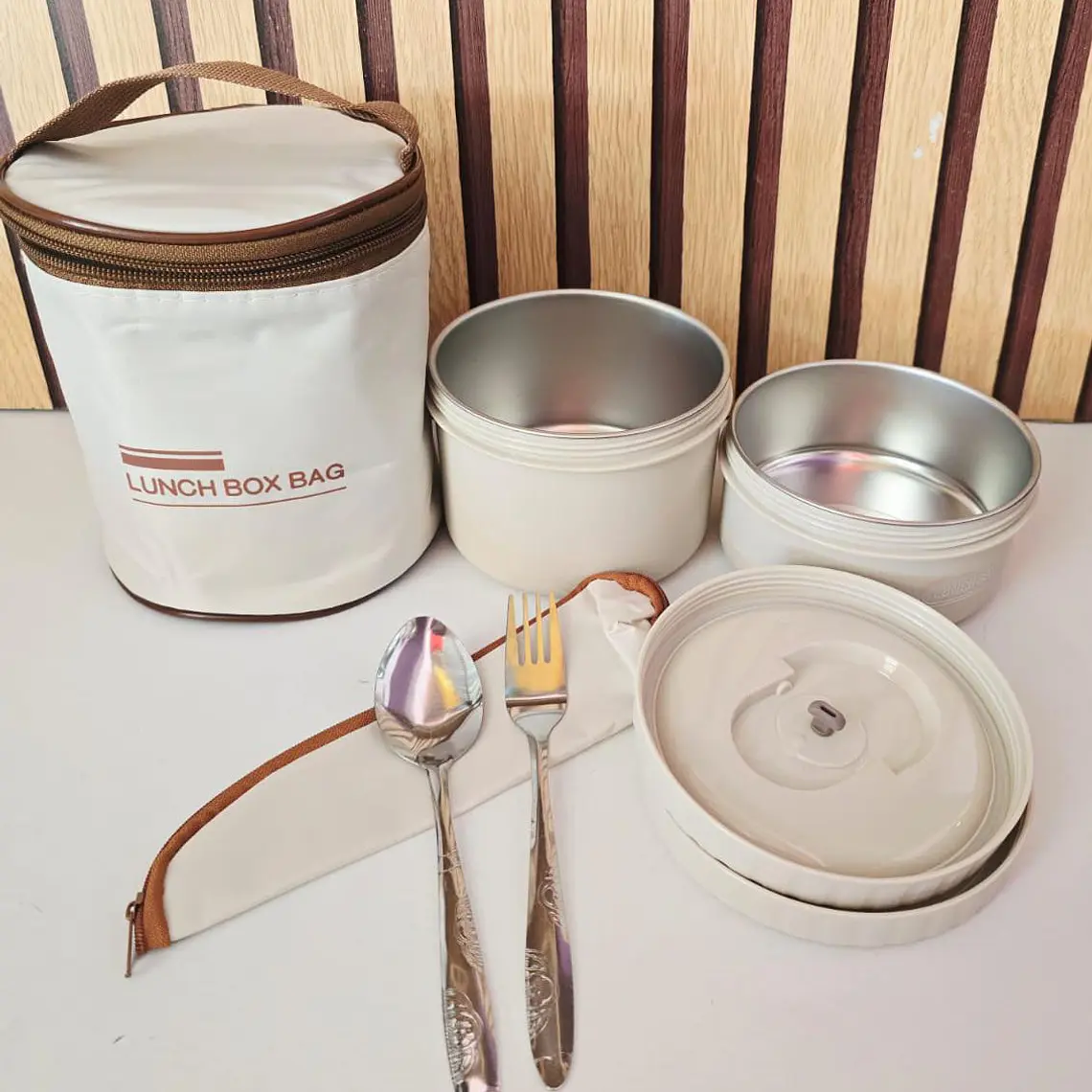 SET DE TUPPER REDONDOS HERMÉTICOS LUNCH BOX BAG 4