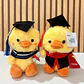PELUCHE PATITO CON BIRRETE 🎓  MOD# Y040 GRADUACION 🐥 - Miniatura 1