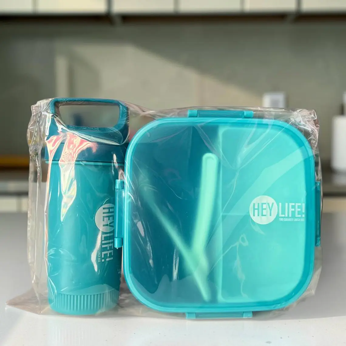 SET DE LUNCH BOX Y BOTELLA HEY LIFE 3