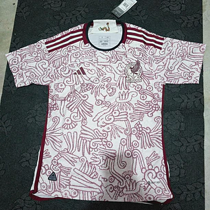 PLAYERA JERSEY 1:1 BEIGE/GUINDA MÉXICO JUGADOR LOGOS PLASTIFICADOS  MUNDIAL