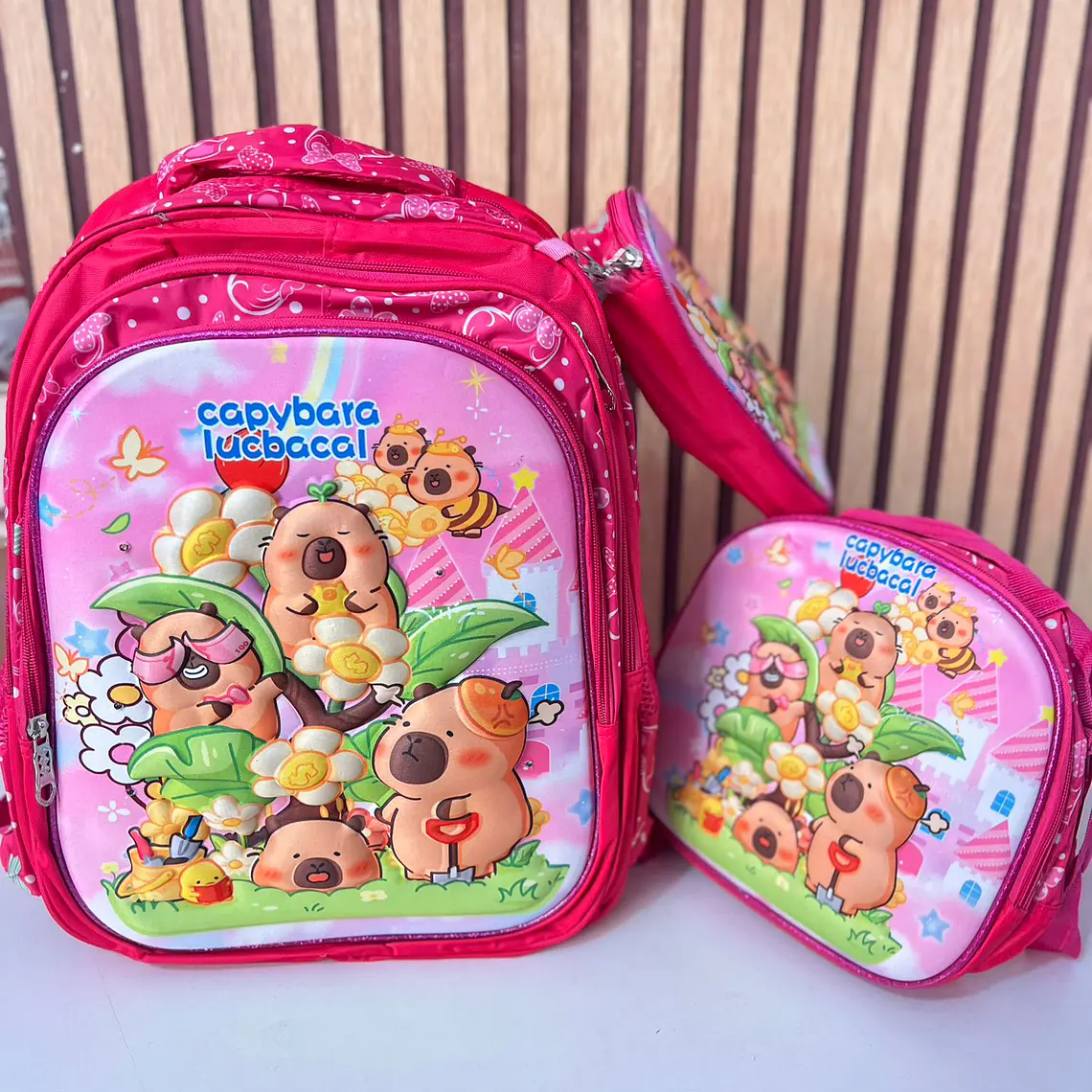 COMBO MOCHILA PARA PRIMARIA DISEÑO CAPIBARA AL AZAR MOD# FX25163-6 9
