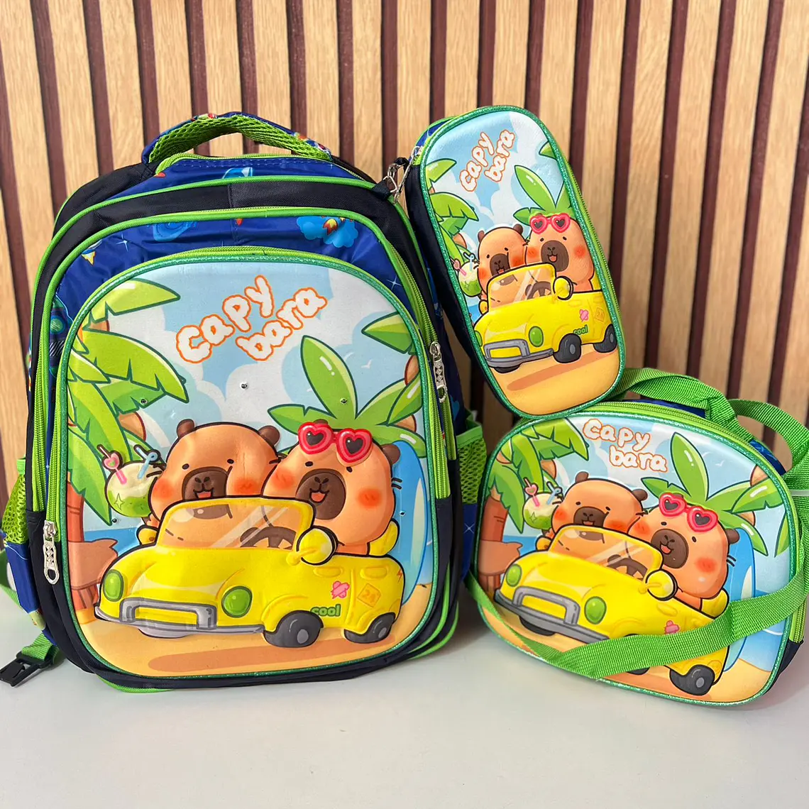 COMBO MOCHILA PARA PRIMARIA DISEÑO CAPIBARA AL AZAR MOD# FX25163-6 10