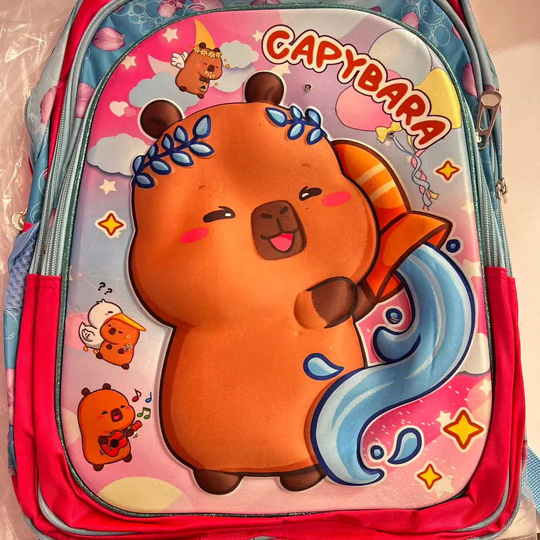 COMBO MOCHILA PARA PRIMARIA DISEÑO CAPIBARA AL AZAR MOD# 25163-7 11