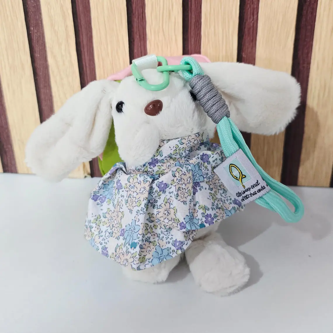 LLAVERO CONEJITO CON MOCHILITA MOD# 11622-3 6