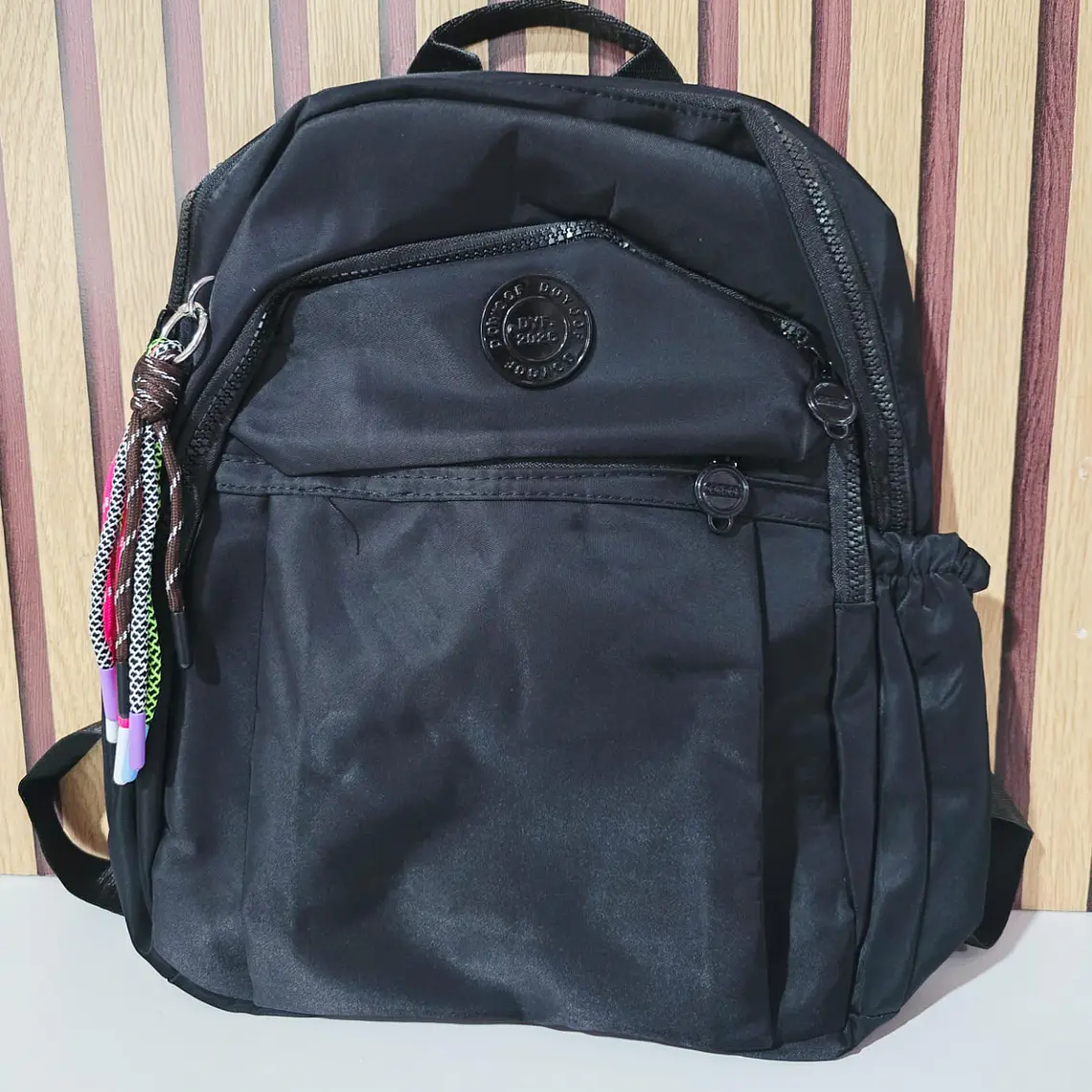 MOCHILA JUVENIL COLGANTE DE COLORES MOD# 1226-9 2