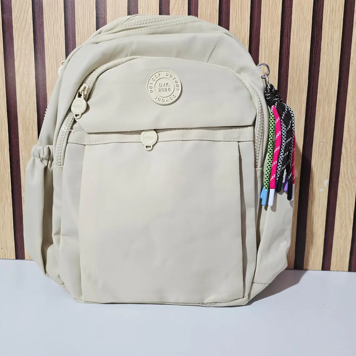 MOCHILA JUVENIL COLGANTE DE COLORES MOD# 1226-9 6