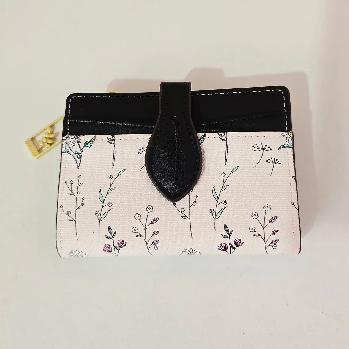 CARTERITA/MONEDERO BROCHE HOJITA MOD# 11878-13 2