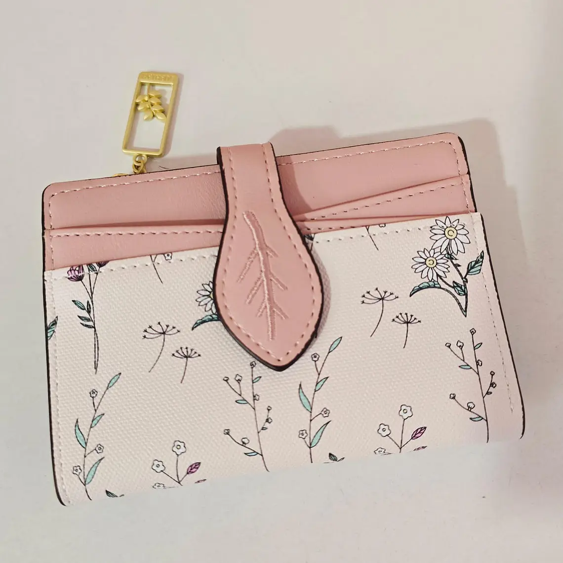 CARTERITA/MONEDERO BROCHE HOJITA MOD# 11878-13 5
