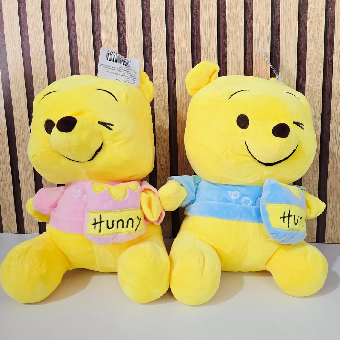 PELUCHES STITCH, WINNIE POOH O CERDITO MOD# WYK5-23, 32, 26 1