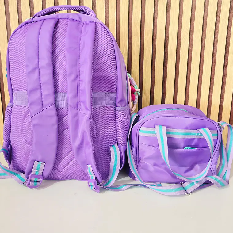 MOCHILA JUVENIL CON COLGANTE FLOR Y PULSERA MOD# S-8004-1🥰 8