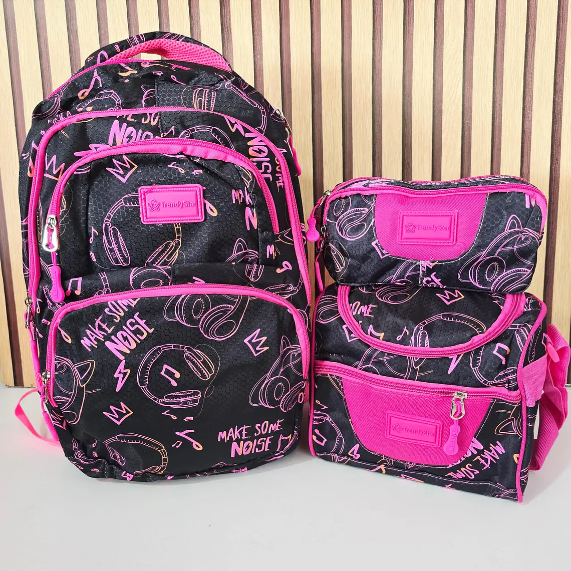 COMBO MOCHILA TRENDY JUVENIL VARIOS DISEÑOS MODELO# 2025 b 5
