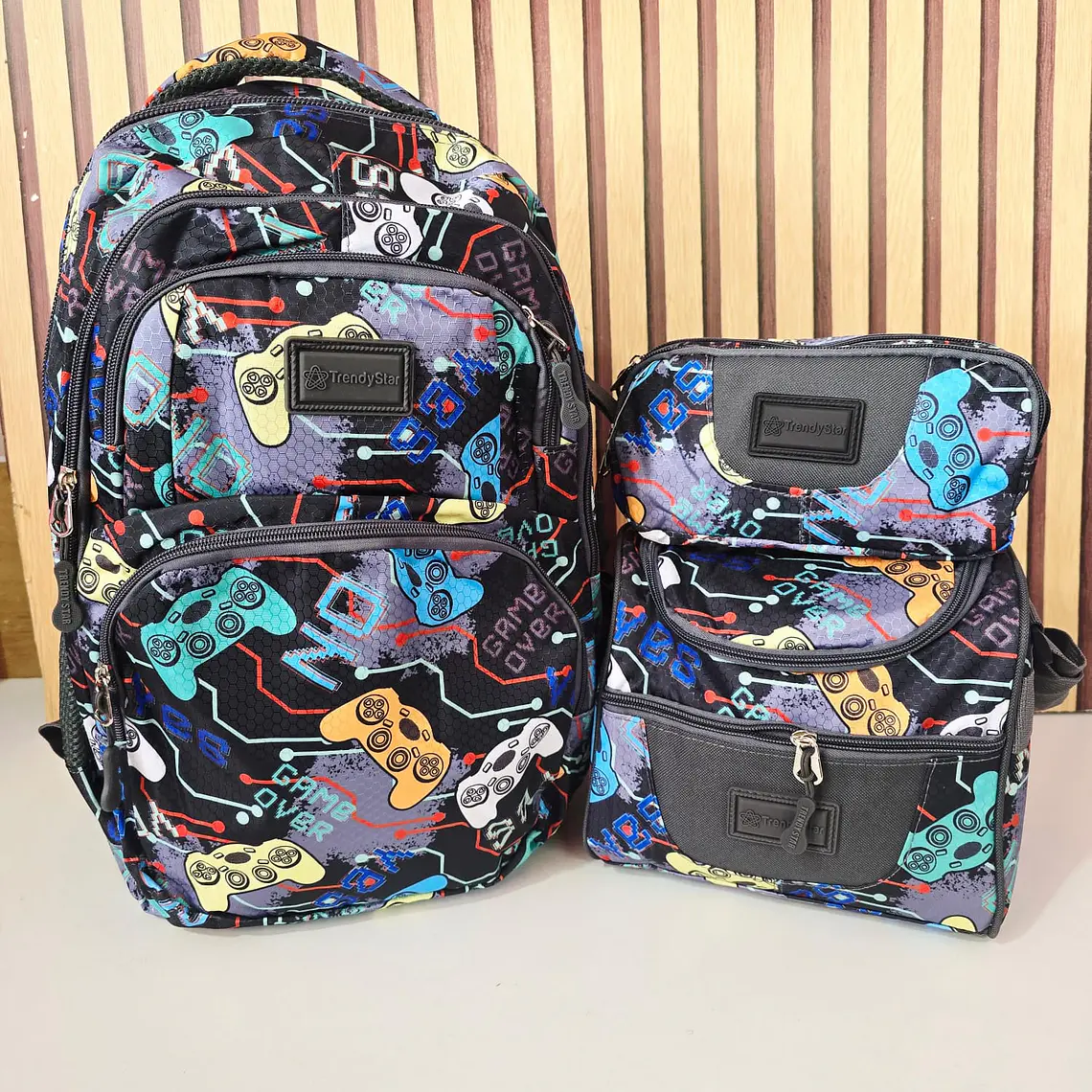COMBO MOCHILA TRENDY JUVENIL VARIOS DISEÑOS MODELO# 2025 b 8