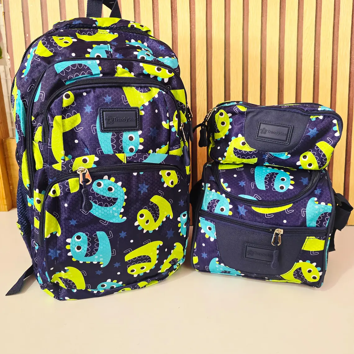 COMBO MOCHILA TRENDY JUVENIL VARIOS DISEÑOS MODELO# 2025 b 9