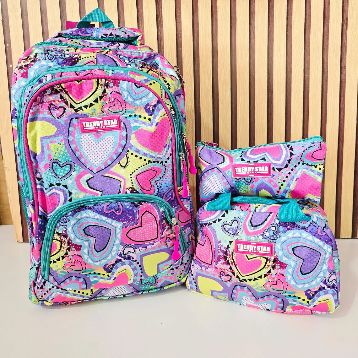 COMBO MOCHILA TRENDY JUVENIL VARIOS DISEÑOS MOELO# 2024 (varios) 4