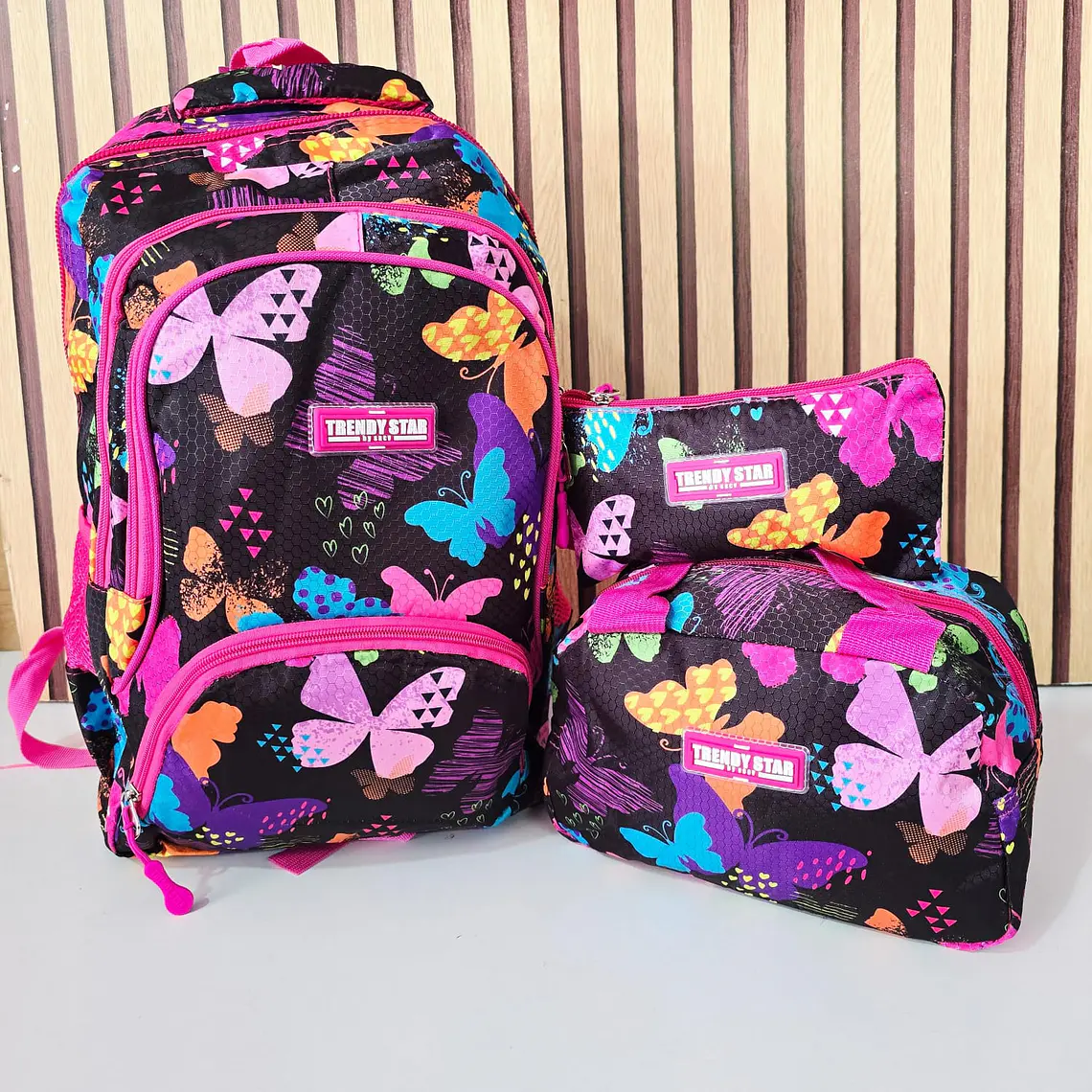COMBO MOCHILA TRENDY JUVENIL VARIOS DISEÑOS MOELO# 2024 (varios) 8