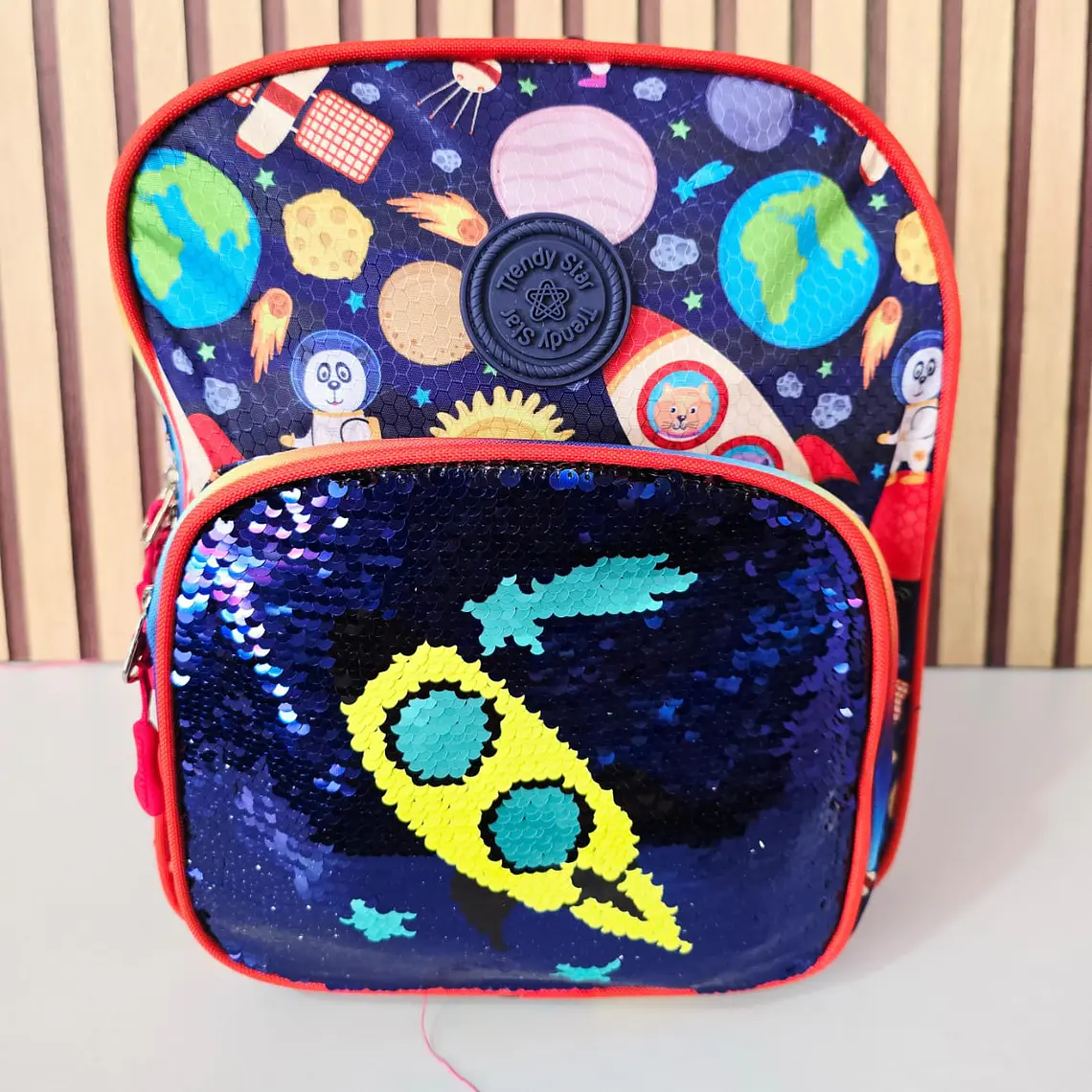 MOCHILA KINDER LENTEJUELAS  REVERSIBLE TRENDY STAR MOD# 30202a ó 30202b 11
