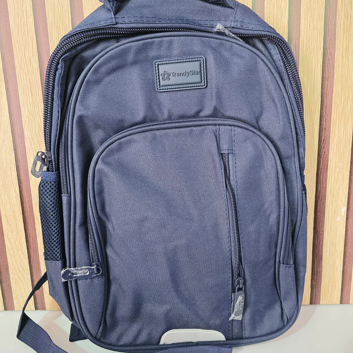 MOCHILA MEDIANA TRENDY STAR MOD# 25015 5