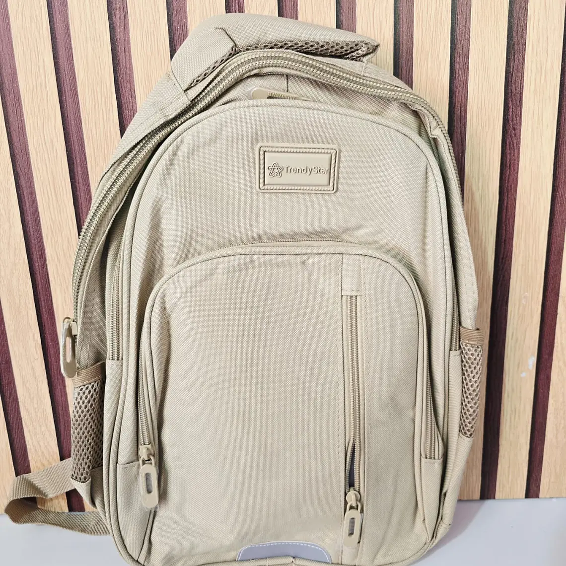 MOCHILA MEDIANA TRENDY STAR MOD# 25015 12