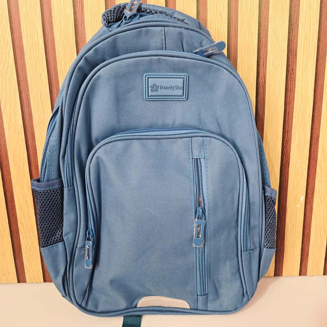 MOCHILA MEDIANA TRENDY STAR MOD# 25015 13