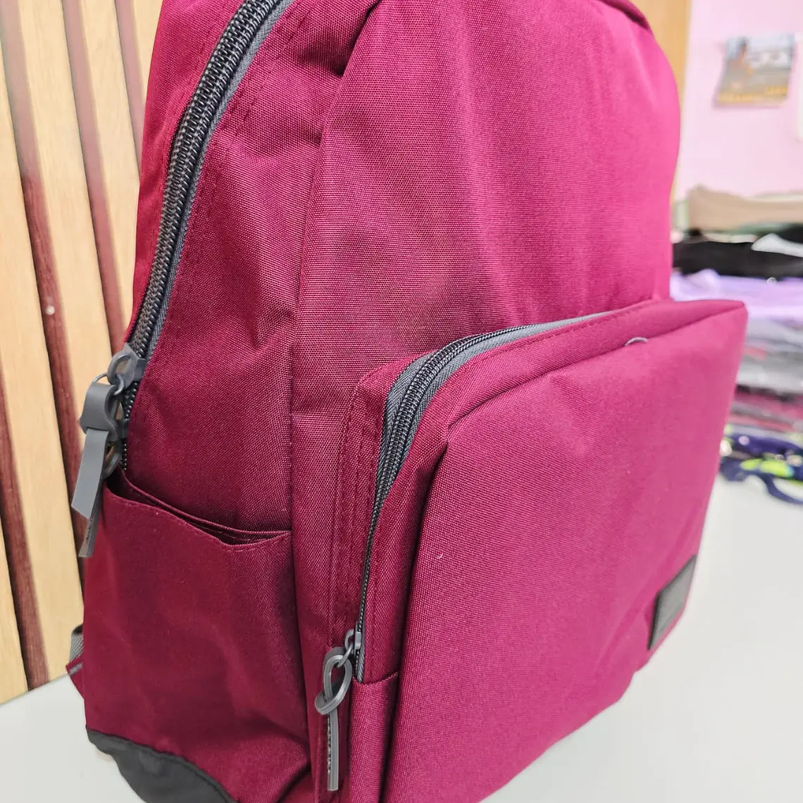 MOCHILA JUVENIL TRENDY STAR (VINO) MOD# 2018 2