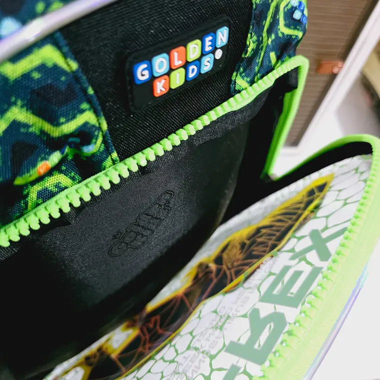 MOCHILA ORIGINAL X-GEAR (DINOSAURIO) MOD# GF1670 7