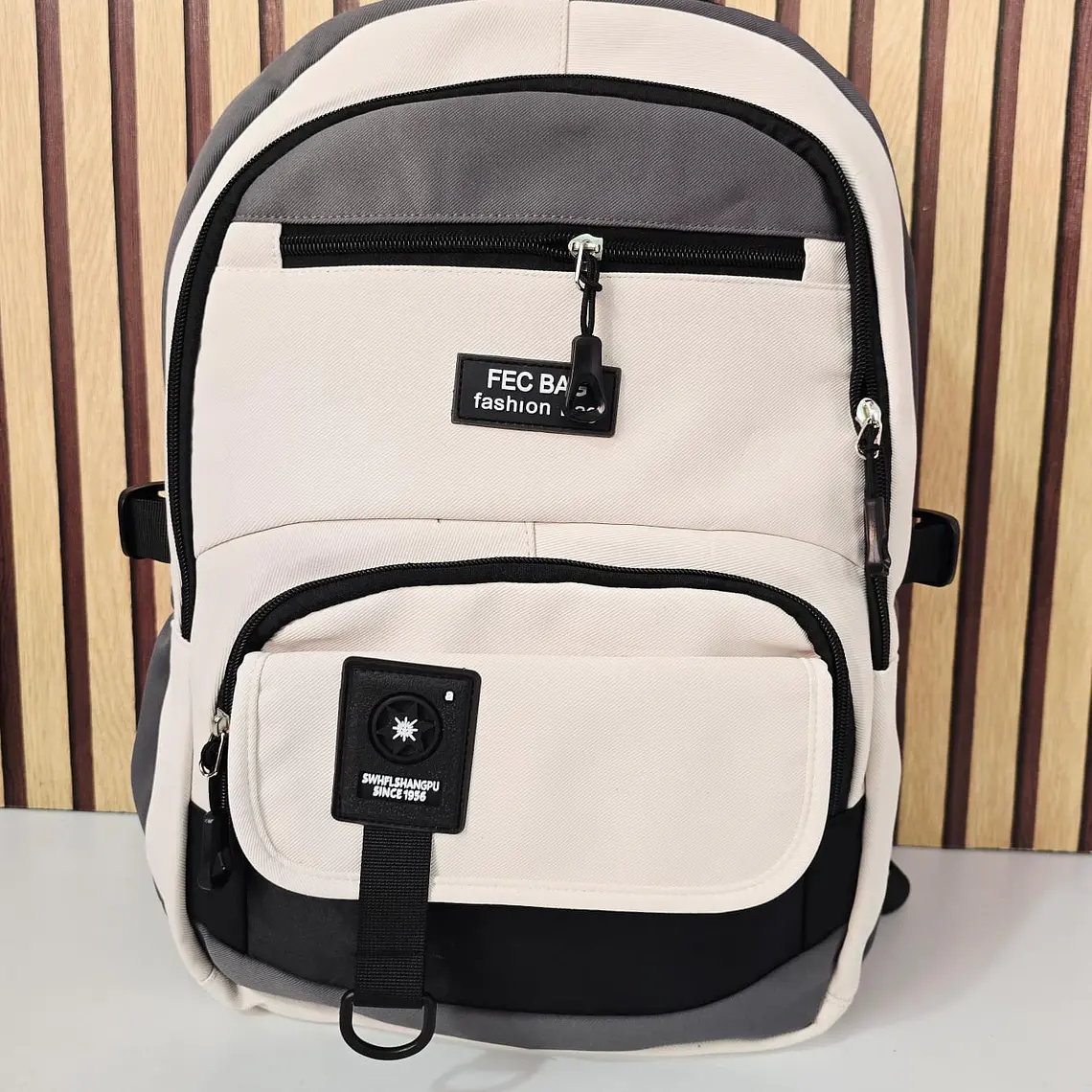 MOCHILA PARA CABALLERO FEC BAG MOD# 8258 7