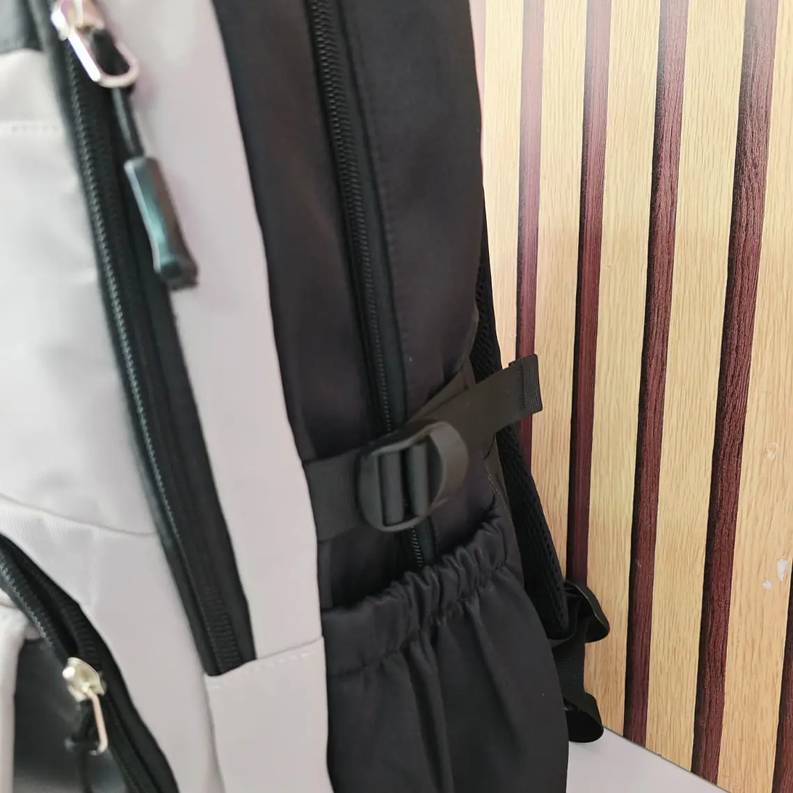 MOCHILA PARA CABALLERO FEC BAG MOD# 8258 9