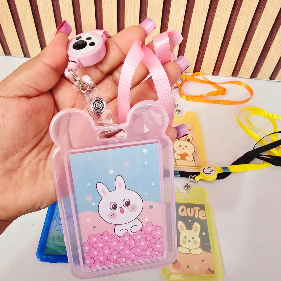 PORTA CREDENCIAL CON OREJITAS DISEÑO INFANTIL MOD# WJ-1005KT 3