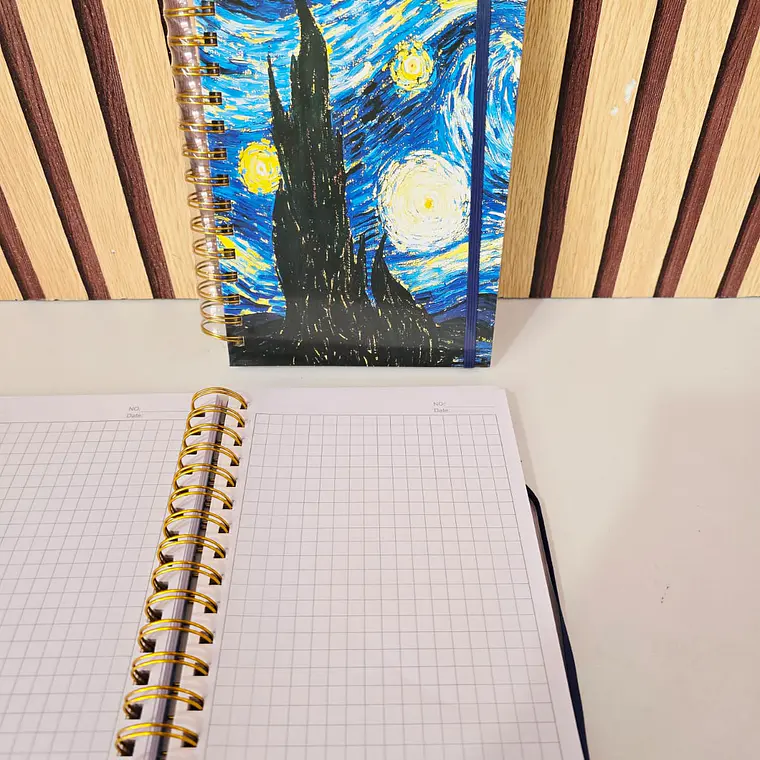 (CUADROS) LIBRETA MEDIANA CON 200 HOJAS MOD# TK-0166BJ 8