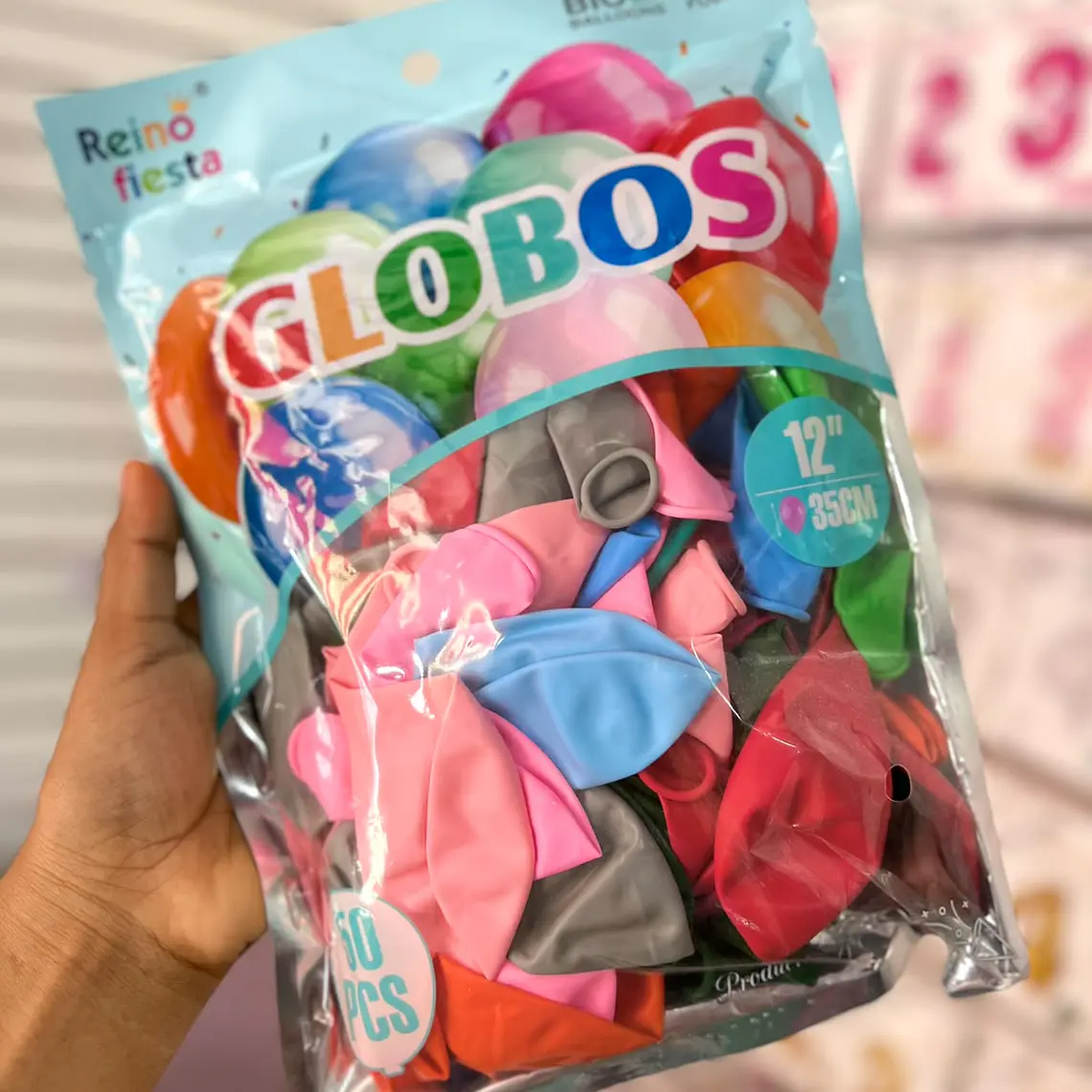BOLSA CON 50 GLOBOS DE COLORES 12
